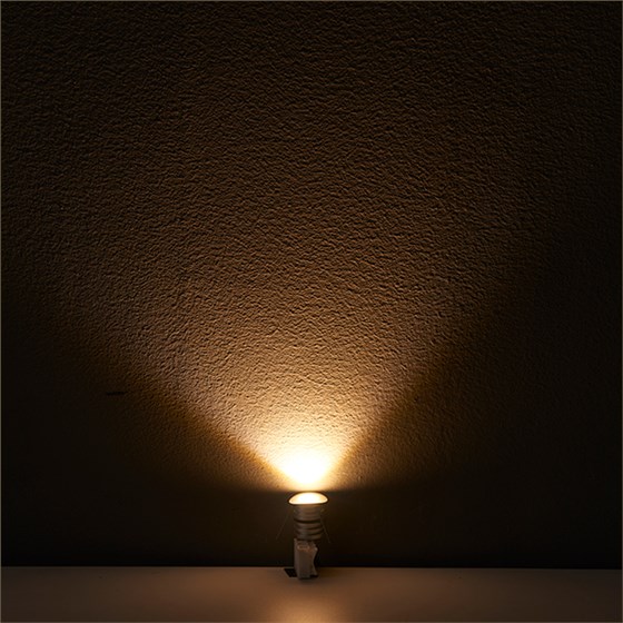 LED弧面拉杆灯QR-21-006