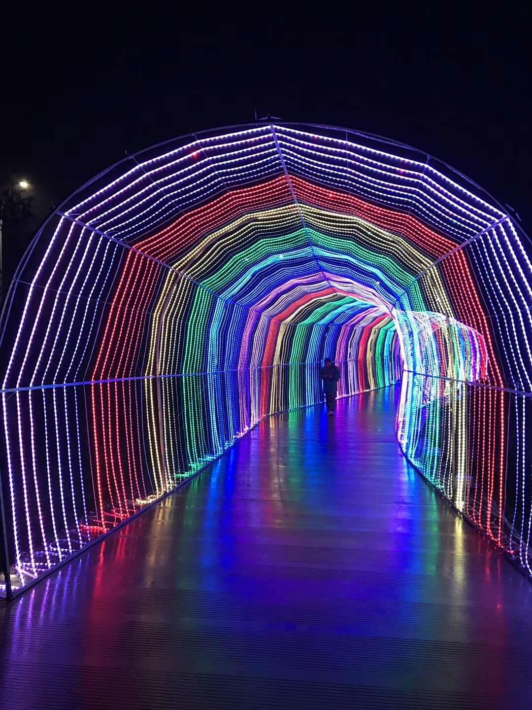 mmexport1512617383930